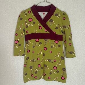 Tea brand green with pink floral design size 4